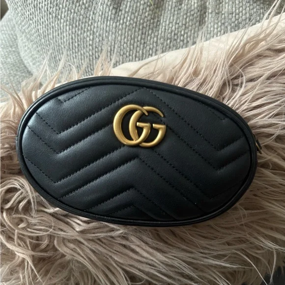 Gucci Black Quilted Leather bum bag. Only - Picture 2 of 11